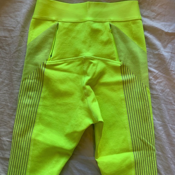 Fabletics leggings - Picture 4 of 5